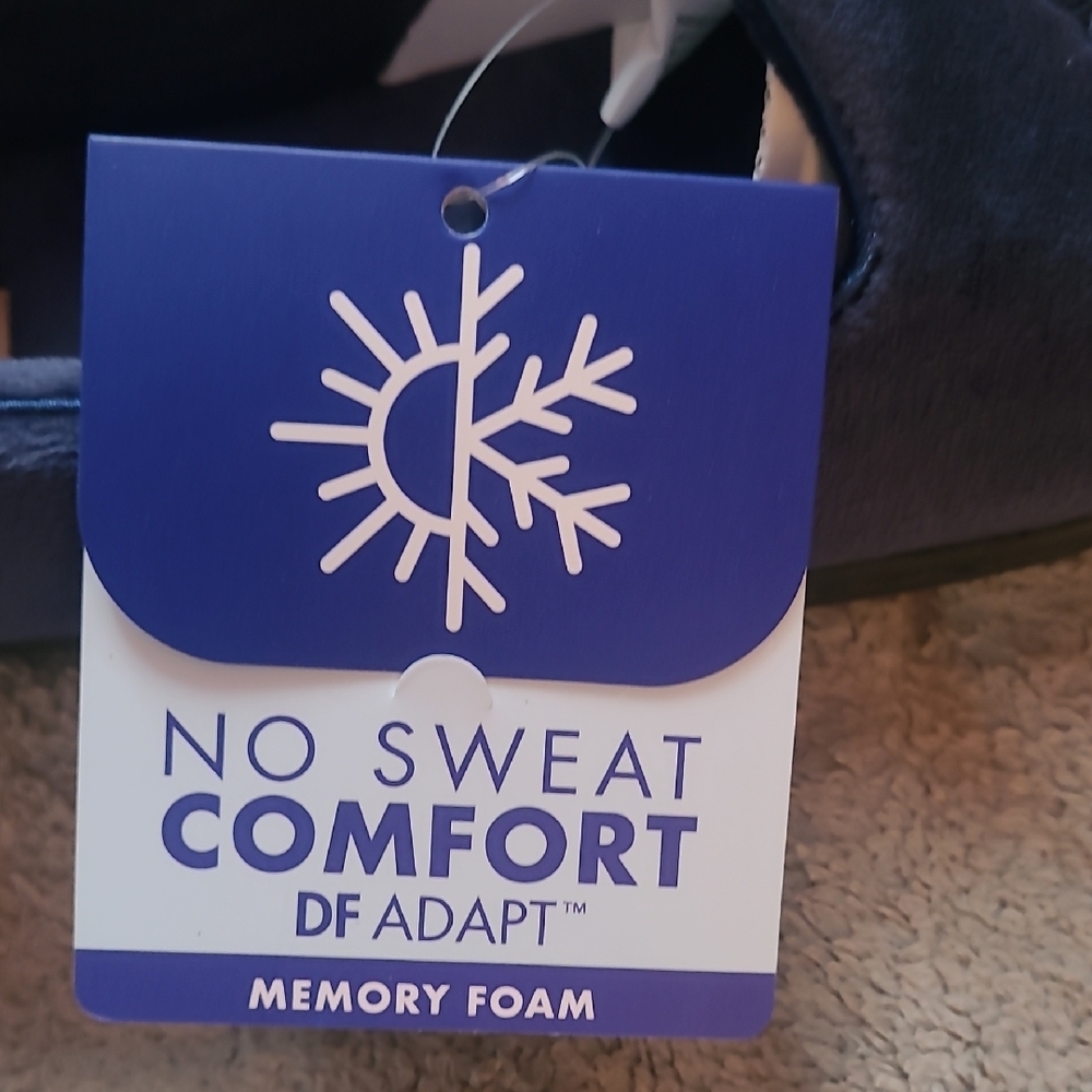 Dearfoams Navy Velvet Comfort Slippers - Picture 2 of 6